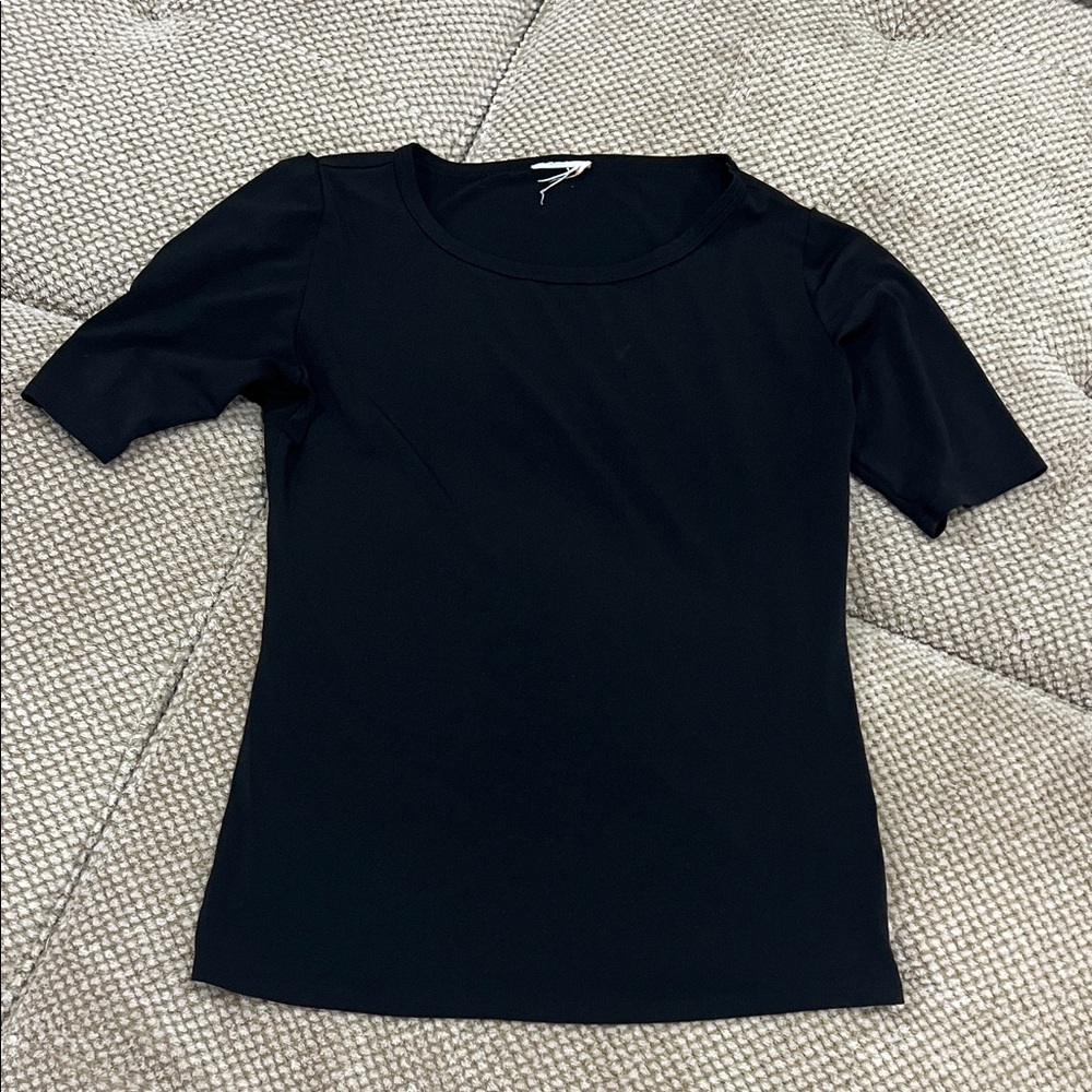 LuLaRoe Classic Black Short Sleeve Tee